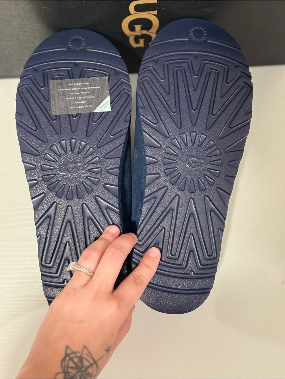 UGG Tasman slippers Womens size 7 Navy Blue New - Picture 10 of 10